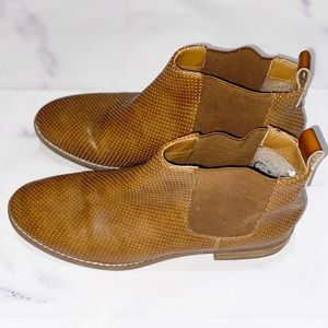 American Eagle Ankle Booties